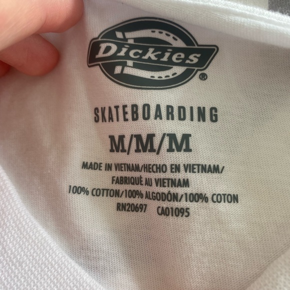 Brand new dickies t shirt - Picture 4 of 4